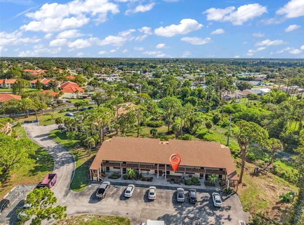 8 QUAILS RUN Boulevard, ENGLEWOOD, FL 34223