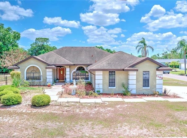 1109 Hammock Road, Sebring, FL 33870