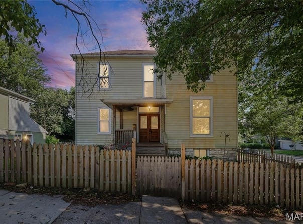 407 E 9th Street, Alton, IL 62002
