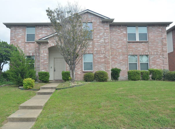 2812 Sonora Lane, Mesquite, TX 75181
