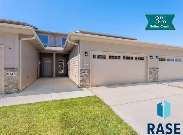 6143 S Bison Pl, Sioux Falls, SD 57108