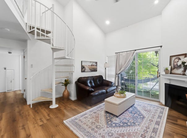 650 S MAIN ST, Bountiful, UT 84010