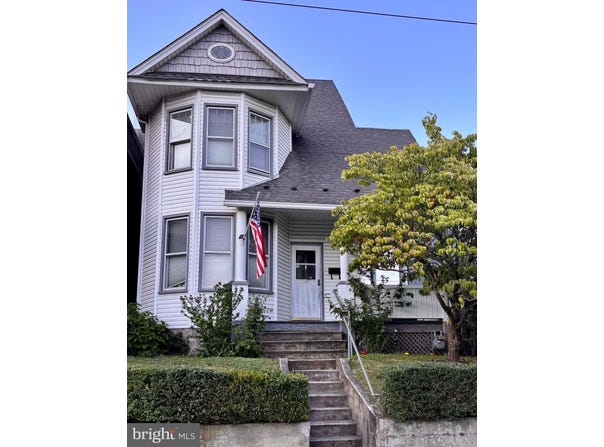 813 COLUMBIA Avenue, CUMBERLAND, MD 21502