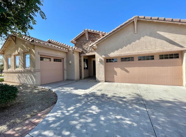 638 E Charlevoix Avenue, Gilbert, AZ 85297