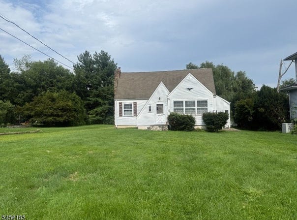 14 Sand Spring Rd, Morris Twp., NJ 07960-7152