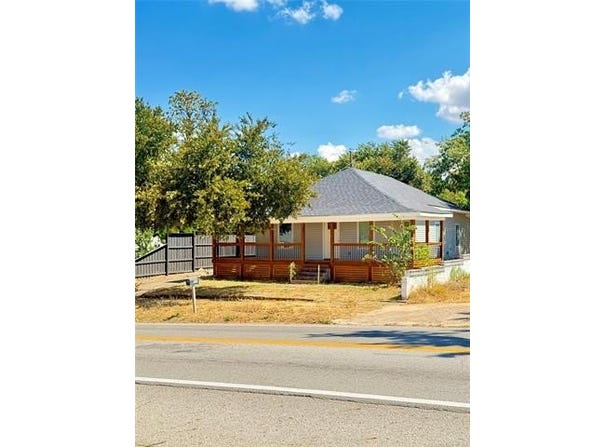 1141 W 1st Street, Sulphur, OK 73086