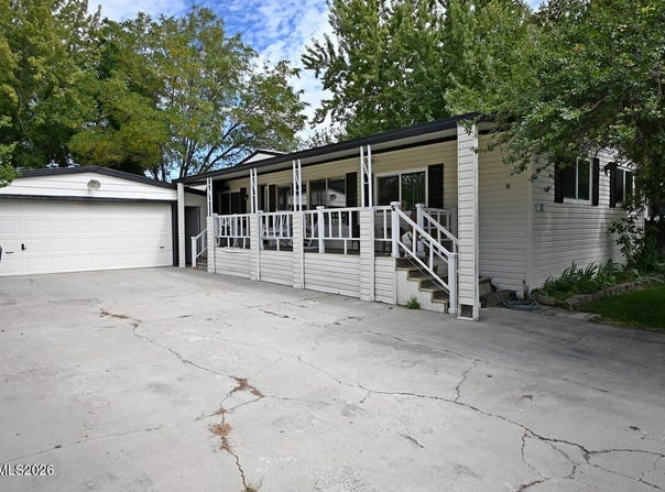 12 Bryan Circle, Carson City, NV 89706
