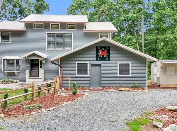 710 Pine Ridge Road, Beech Mountain, NC 28604
