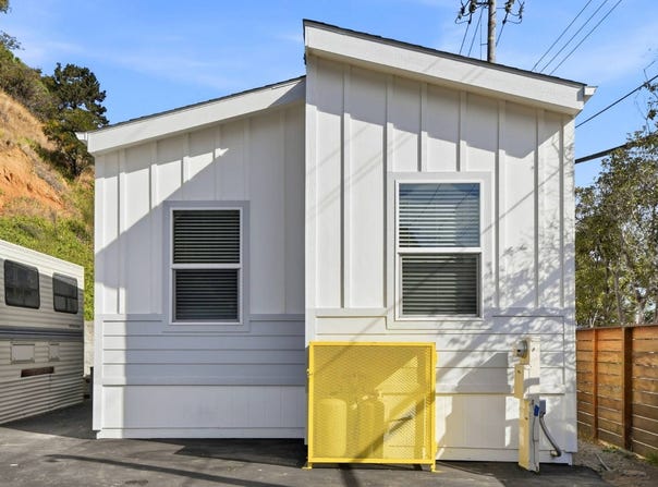 3800 Bayshore Blvd. #9, Brisbane, CA 94005