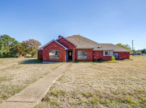 101 Royal Oak Drive, Aledo, TX 76008