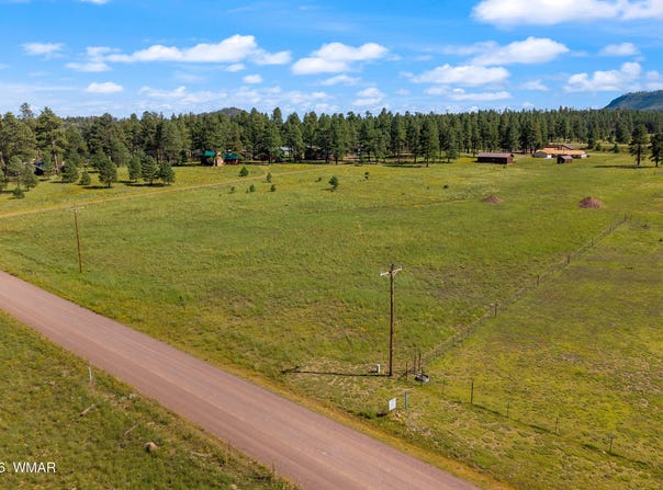 18 Co Rd 2092, Alpine, AZ 85920