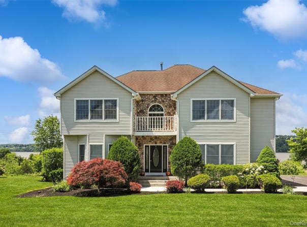 241 Old Castle Point Road, Wappingers Falls, NY 12590
