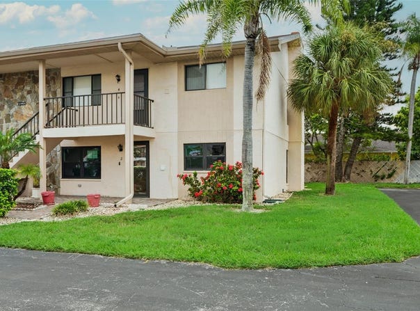 9920 EAGLES POINT CIRCLE 2, PORT RICHEY, FL 34668