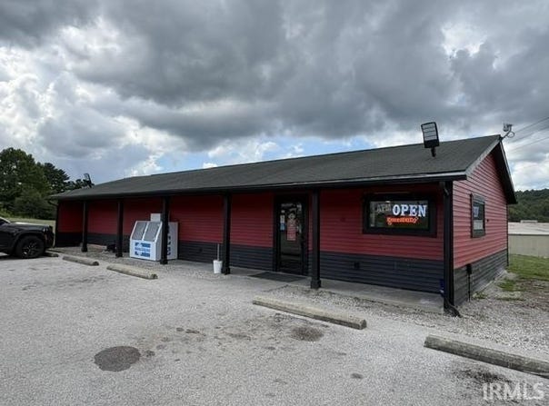 1591 W Main Street, Paoli, IN 47454