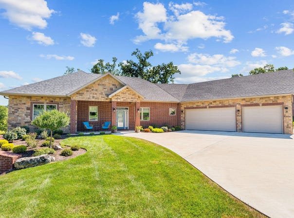 105 Pinehurst Court, Branson, MO 65616