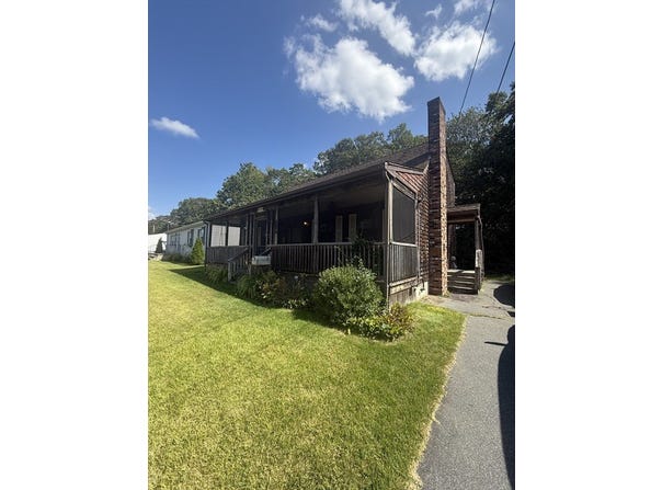 1164 Victoria St, New Bedford, MA 02745