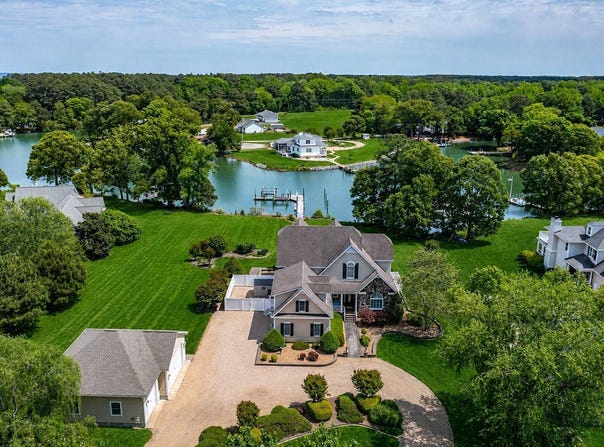 310 Old Point Road, White Stone, VA 22578