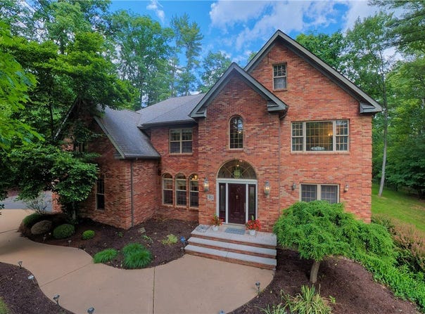 10 Linden Lane, Painted Post, NY 14870