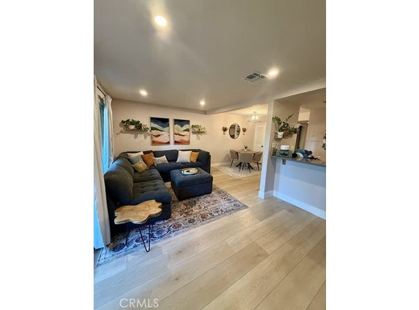 1912 Heywood, Simi Valley, CA 93065