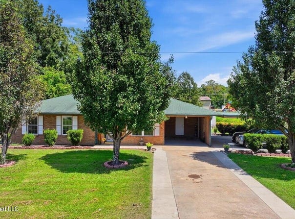 476 1st Street, Flora, MS 39071