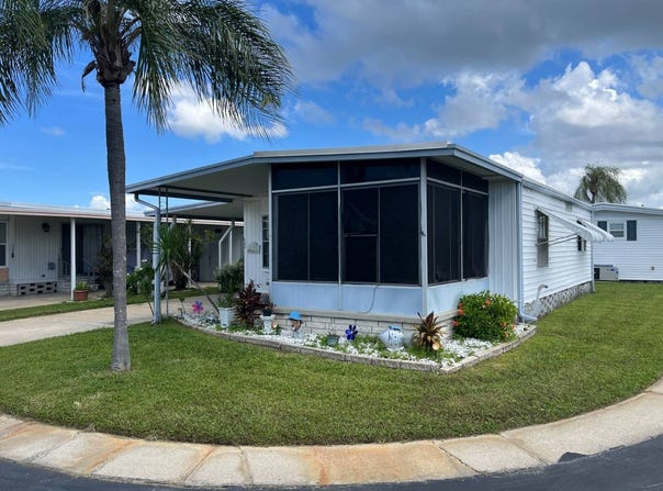 13225 101st Street, Largo, FL 33773
