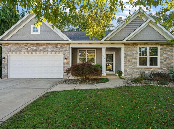 1230 Dune Meadows Drive, Porter, IN 46304