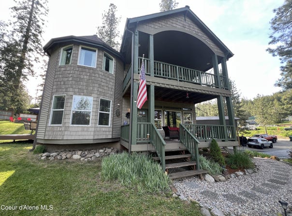 6786 E Cartwright Rd, Coeur d'Alene, ID 83814