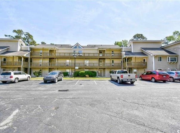 1025 Plantation Dr., Little River, SC 29566