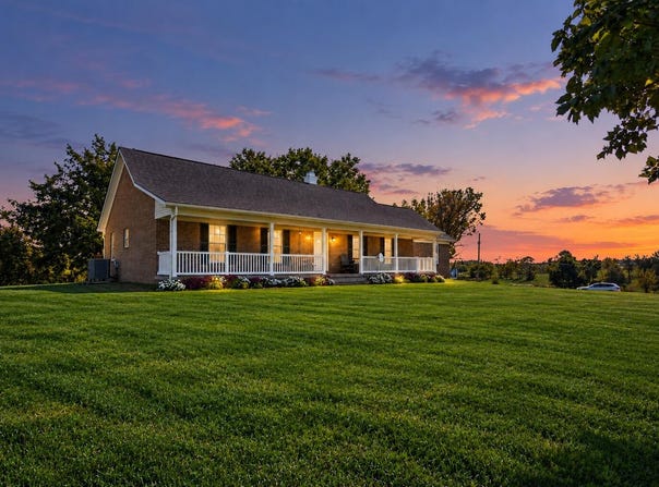 2195 Oregon Road, Salvisa, KY 40372