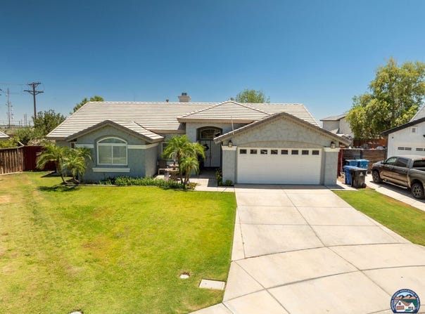 798 Cameron Ct, Brawley, CA 92227