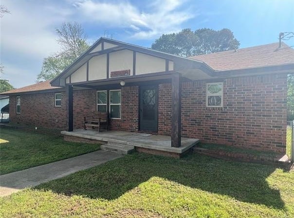 109435 S 4154 Road, Checotah, OK 74426