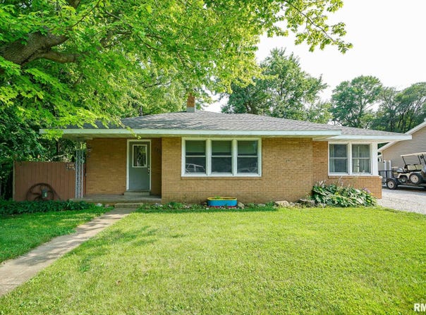 1316 E BEACH Street, Peoria, IL 61615