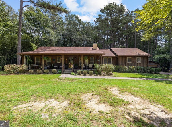 295 Farr Road, Tyrone, GA 30290