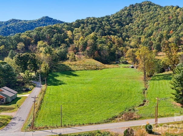 Beaverdam Road, Canton, NC 28716