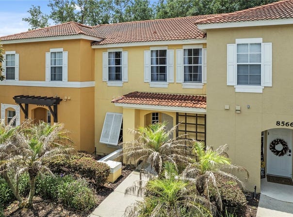 8564 CRYSTAL COVE Loop, KISSIMMEE, FL 34747