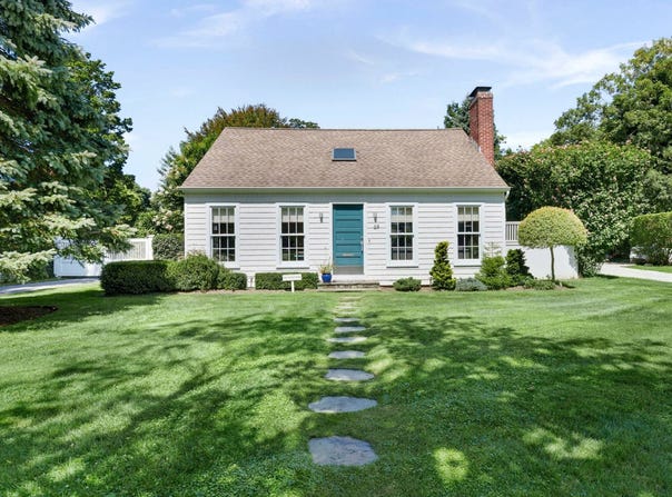 69 Pantigo Road, East Hampton, NY 11937