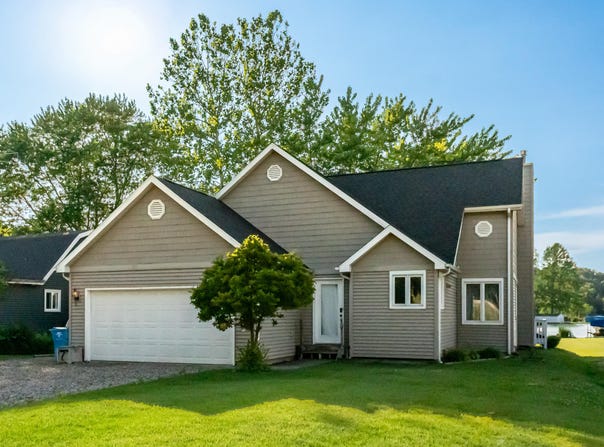 66100 Dolans Avenue, Vandalia, MI 49095