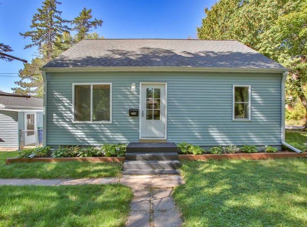 2716 N 8TH STREET, Wausau, WI 54403