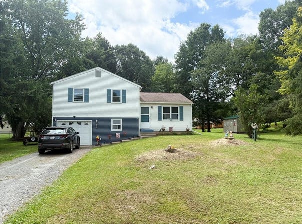 19 Willow Lane, CONKLIN, NY 13748