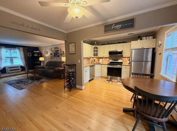 1124 Valley Rd, Wayne Twp., NJ 07470-2343
