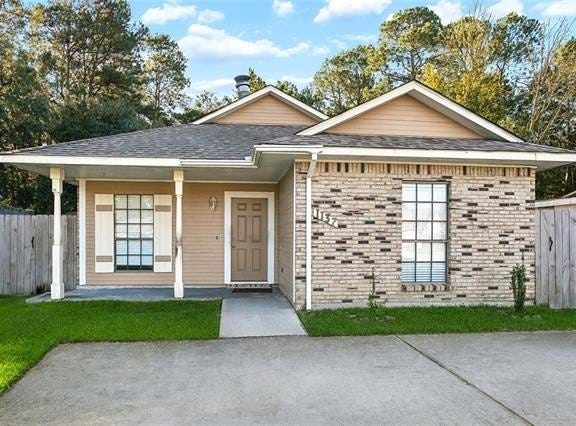 1137 ROSE MEADOW Loop, Slidell, LA 70460