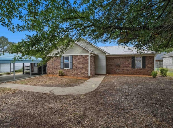 36 Hartwell Loop, Searcy, AR 72143