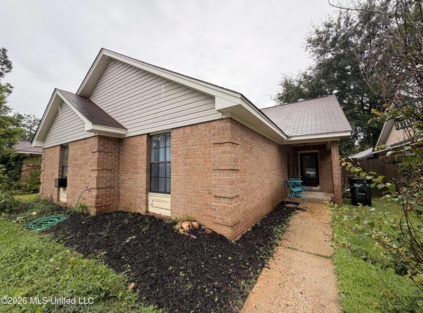 19 Ashland Avenue, Brandon, MS 39047