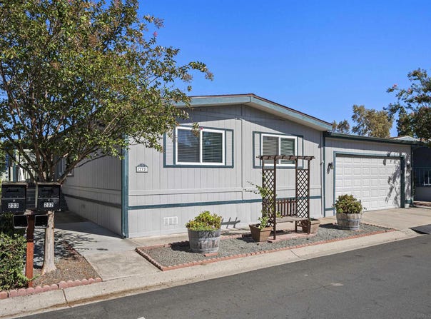 9255 N Magnolia Ave, Santee, CA 92071