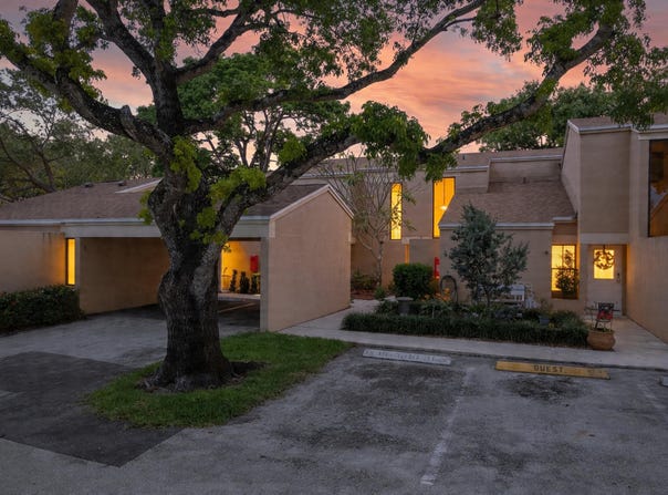 1121 NW 13th Street, Boca Raton, FL 33486