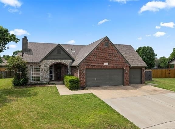 12712 E 89th Street, Owasso, OK 74055