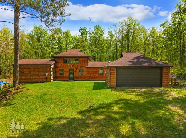 14525 Eberly Road, Atlanta, MI 49709