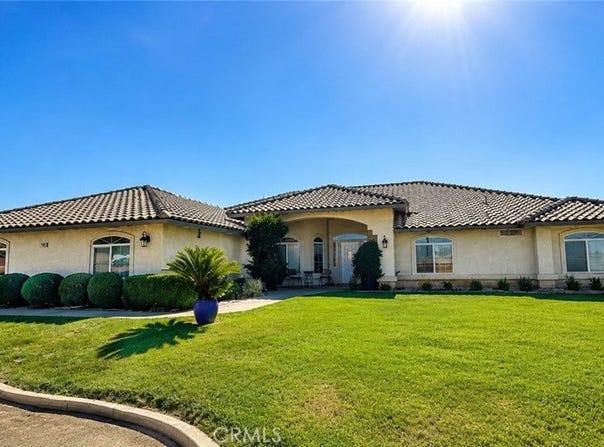 7682 Coleridge Rd, Oak Hills, CA 92344