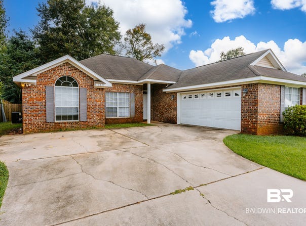 8825 Spring Grove, Mobile, AL 36695