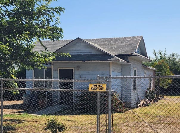 37774 Hunter Road, Dinuba, CA 93618